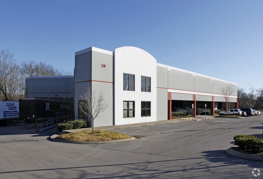 More Photos Of 210 Gothic Ct, Franklin Loft Creative Space For Sale