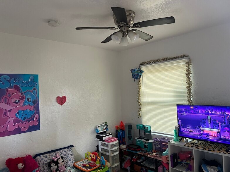 More Photos Of 705-713 NE 3rd St, Hallandale Beach Apartments For Sale