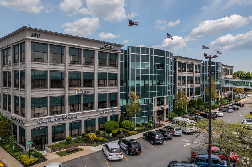 More Photos Of 100 Cummings Ctr, Beverly Coworking Space