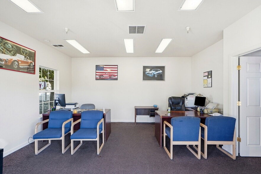 More Photos Of 1380 Sebastopol Rd, Santa Rosa Auto Dealership For Sale