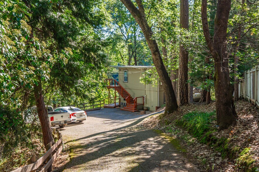 More Photos Of 3077 Miles Way, Placerville Multifamily For Sale