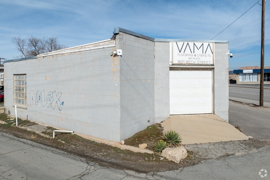 More Photos Of 1621 N Beck St, Salt Lake City Warehouse For Sale