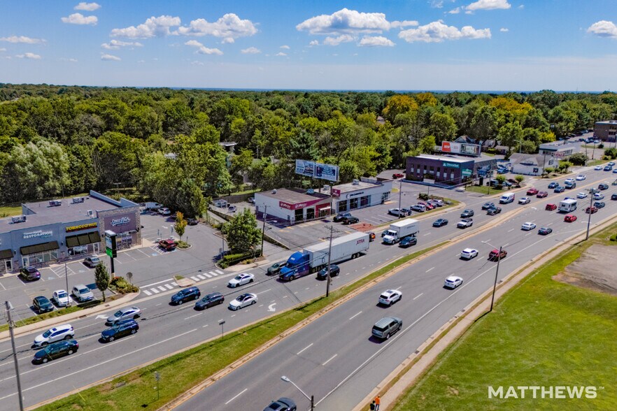 More Photos Of 3807 Concord Pike, Wilmington Auto Repair For Sale
