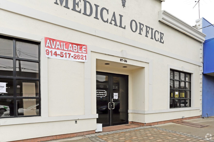 More Photos Of 87-36 Lefferts Blvd, Richmond Hill Storefront For Lease