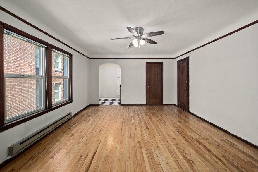 More Photos Of , Seattle Multifamily For Sale