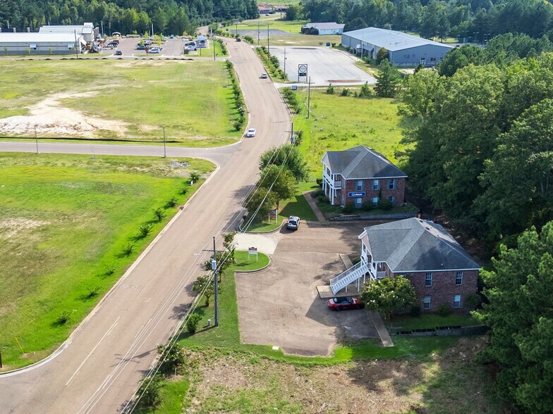 More Photos Of 112 Byram Pky, Byram Office For Sale