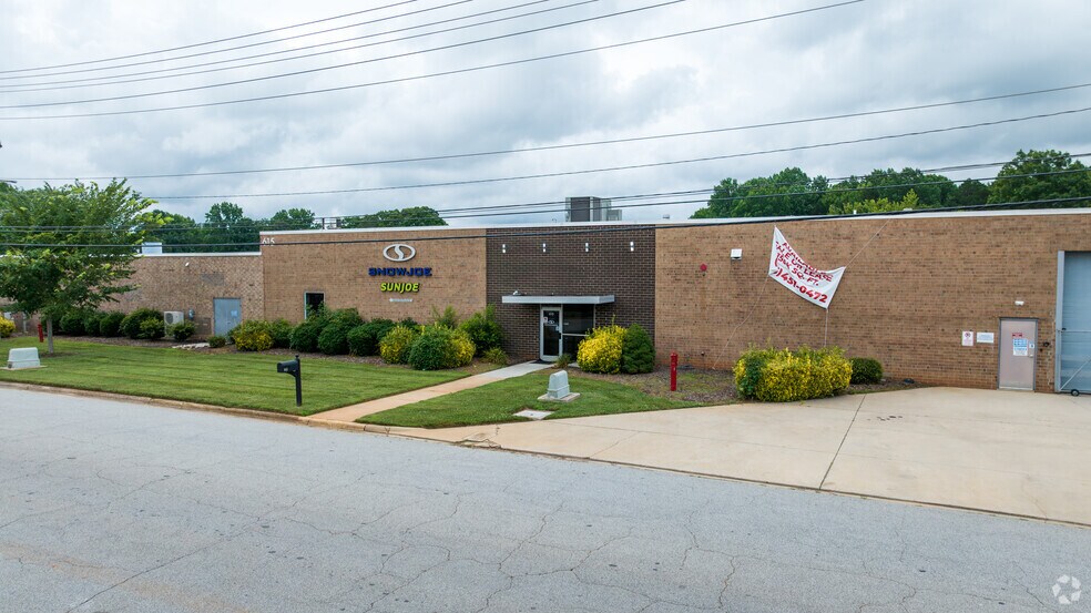 Primary Photo Of 615 Industrial Ave, Salisbury Warehouse For Lease