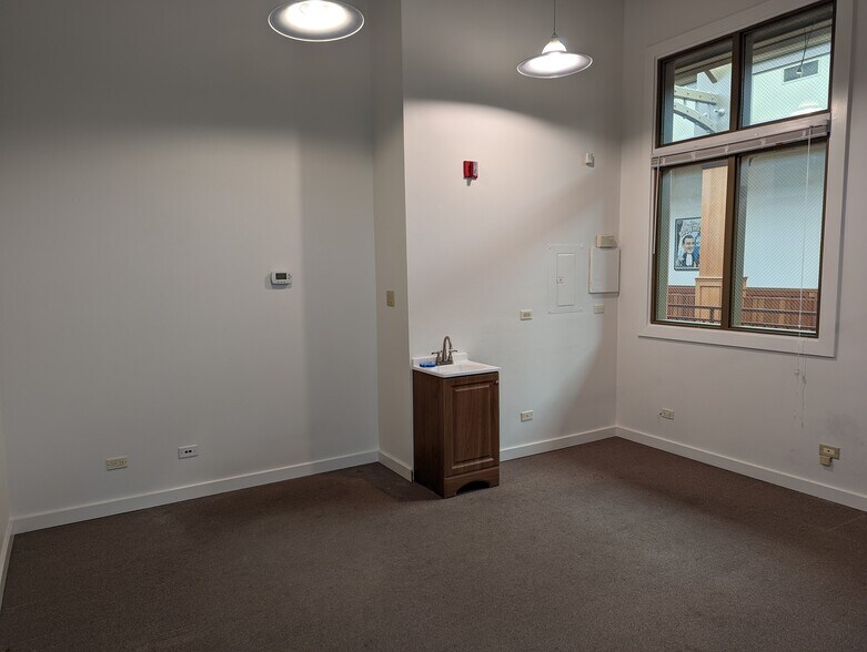 More Photos Of 126 S Main St, Hailey Freestanding For Lease