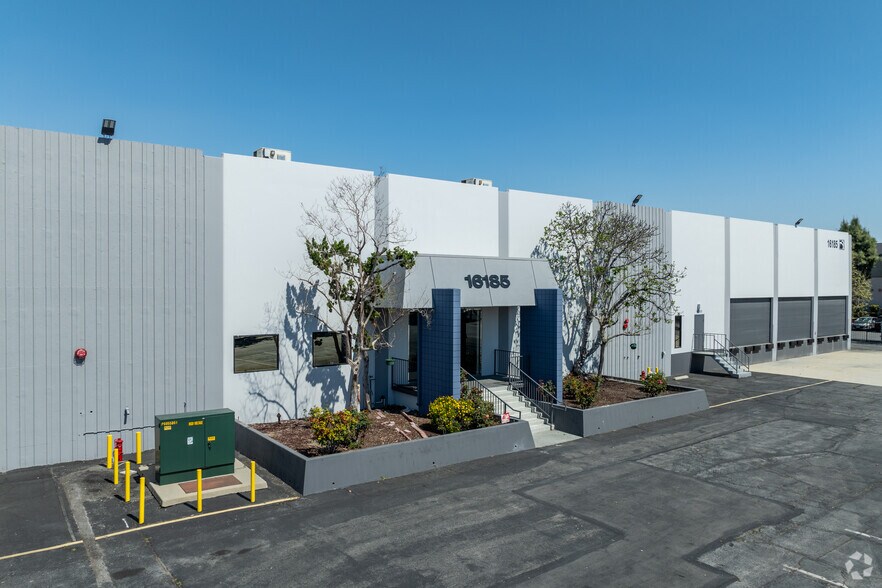 More Photos Of 16175-16185 Stephens St, City of Industry Warehouse For Lease
