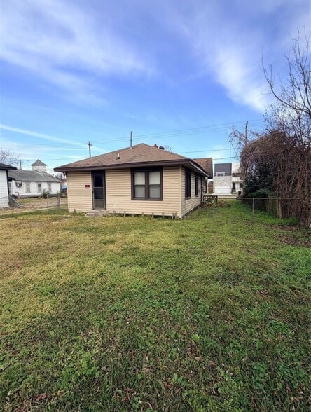 More Photos Of 6613 W Montgomery Rd, Houston Land For Sale