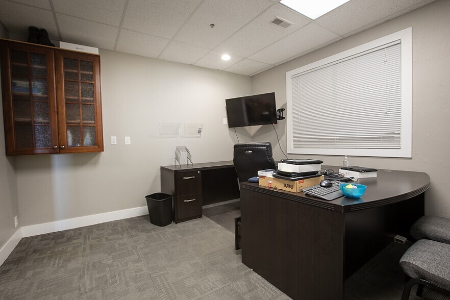 More Photos Of 4800 S 1700 W, Ogden Warehouse For Lease