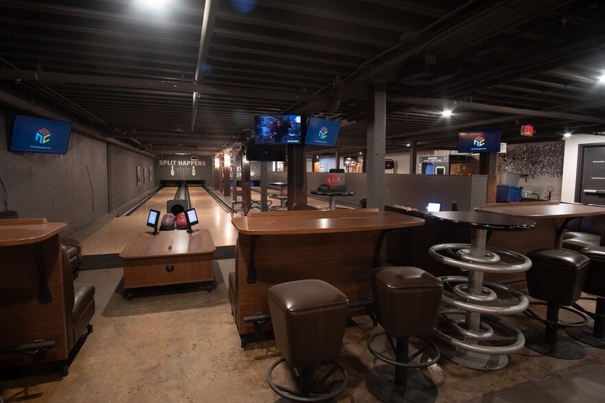 More Photos Of 315 N Court St, Florence Hotel For Sale