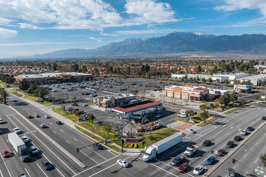 Primary Photo Of 8030 Cherry Ave, Fontana Fast Food For Sale
