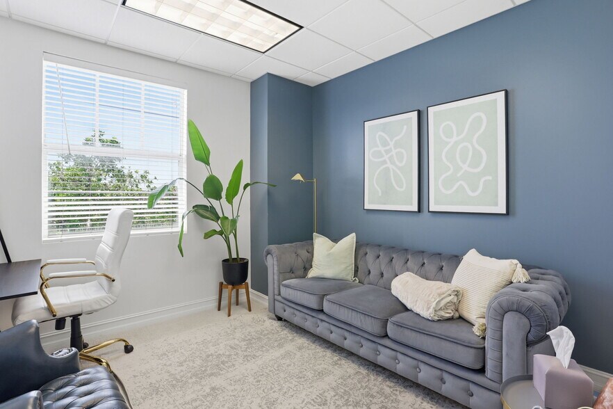 More Photos Of 7999 N Federal Hwy, Boca Raton Office For Sale