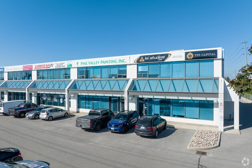 More Photos Of 7500 Martin Grove Rd, Vaughan Showroom For Lease