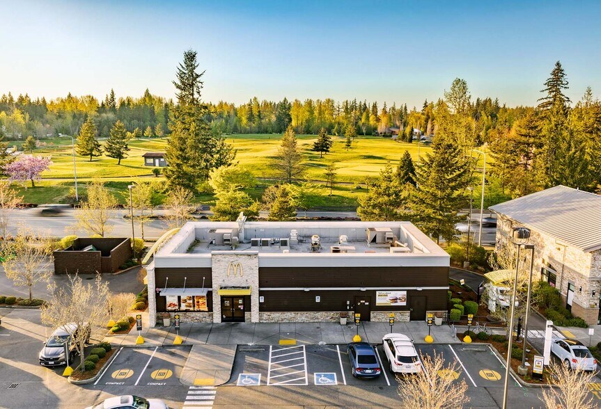 More Photos Of 23515 NE Novelty Hill Rd, Redmond Storefront For Lease