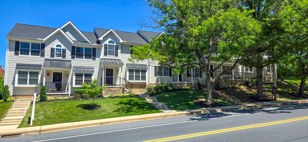 More Photos Of 118 New London Rd, Newark Apartments For Sale