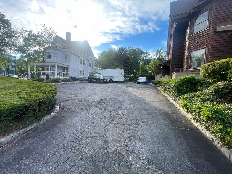 More Photos Of 57 Washington St, East Orange Office For Sale