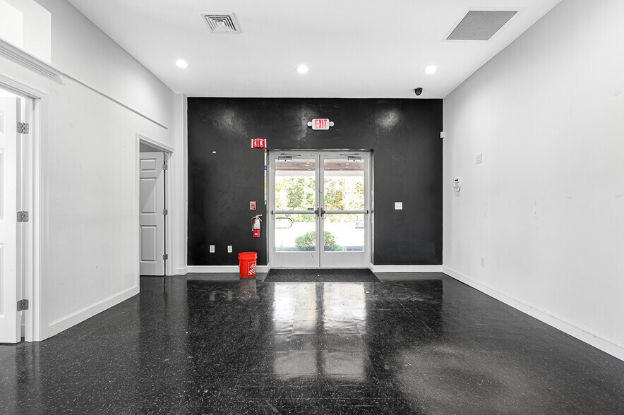 More Photos Of 10 Meadow Rd, Spencer Lodge Meeting Hall For Sale