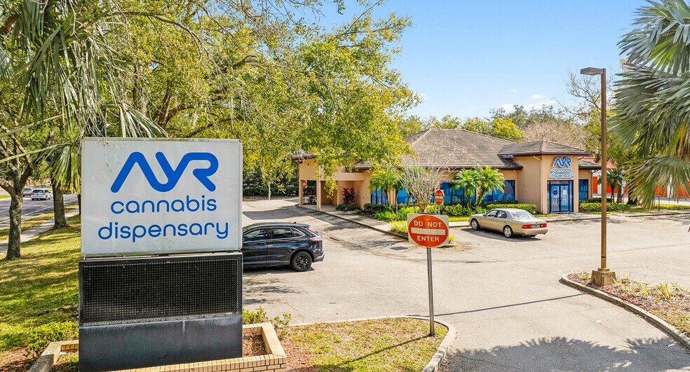 More Photos Of 3701 W Lake Mary Blvd, Lake Mary Freestanding For Sale