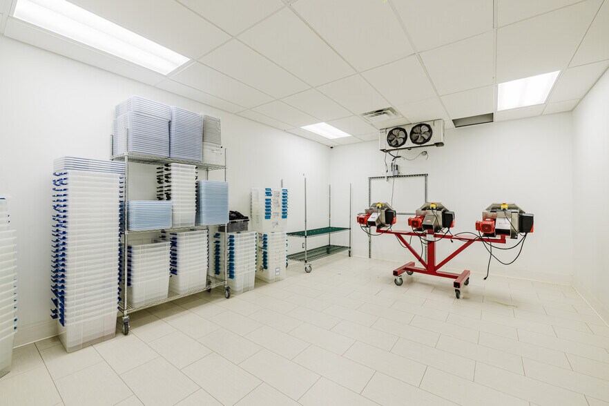 More Photos Of 1120 Hacienda Ranch Rd, Wells Truck Terminal For Lease