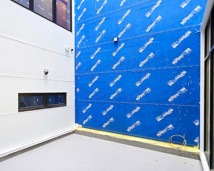 More Photos Of 613-619 S 24th St, Philadelphia Storefront Retail Residential For Lease