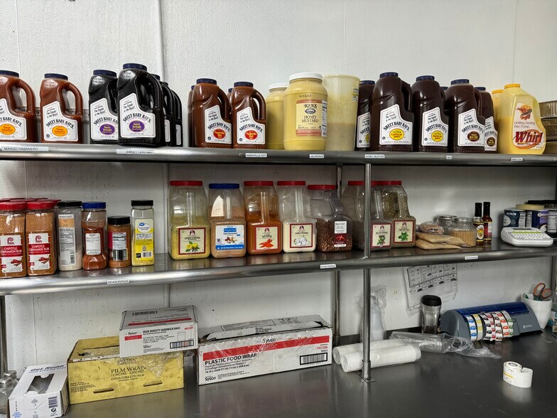 More Photos Of 1600 E Saint Georges Ave, Linden Restaurant For Sale