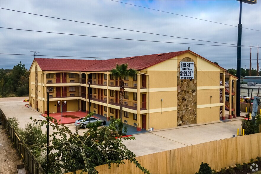 More Photos Of 13611 Rankin Cor W, Houston Hotel For Sale