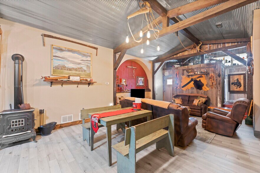 More Photos Of 116 N 3rd St, Burlington Apartments For Sale