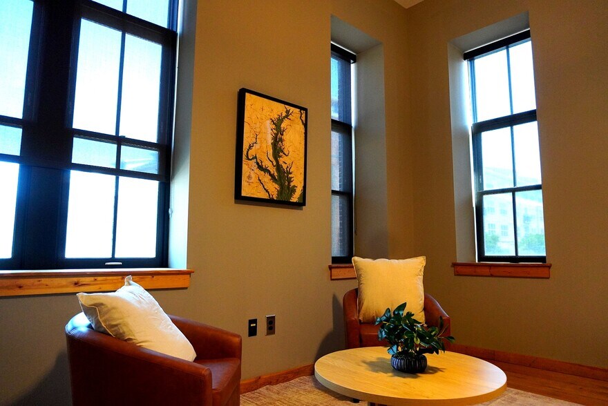 More Photos Of 1834 S Charles St, Baltimore Coworking Space