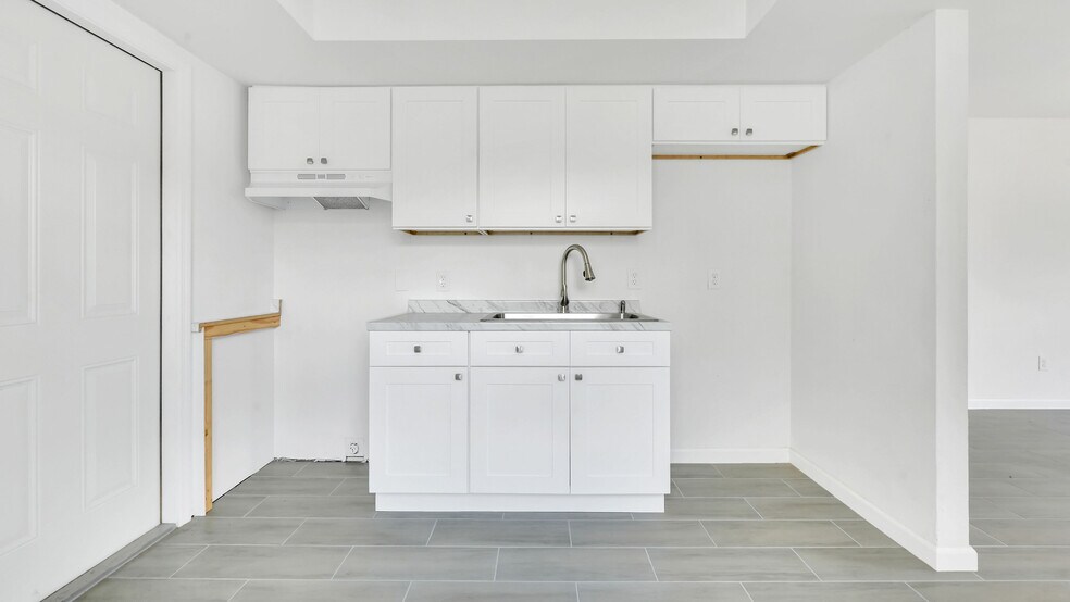 More Photos Of 3883 Park Ln, West Palm Beach Multifamily For Sale