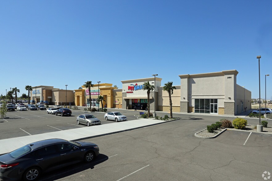 More Photos Of 2140-2184 N Imperial Ave, El Centro Unknown For Lease