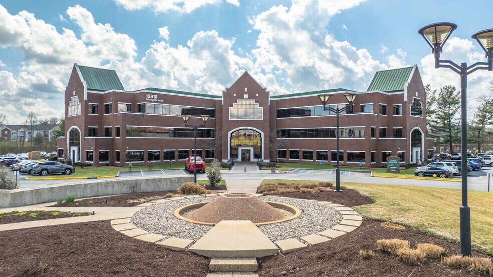 More Photos Of 12910 Shelbyville Rd, Louisville Office For Sale