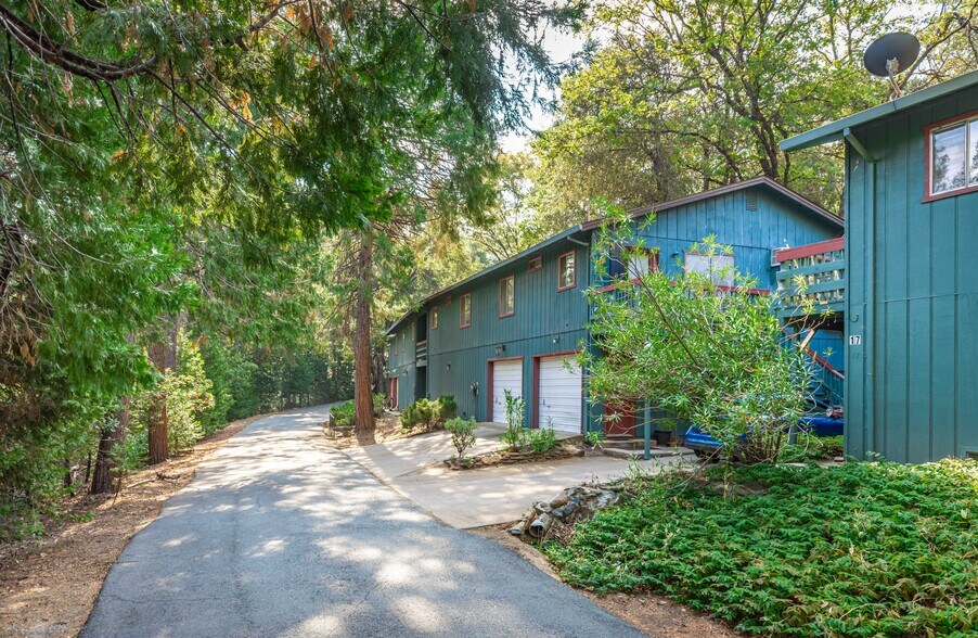 More Photos Of 13900 Ponderosa Way, Pine Grove Apartments For Sale