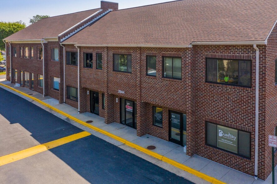 More Photos Of 2946A-Q-2952A-K Chain Bridge Rd, Oakton Unknown For Lease