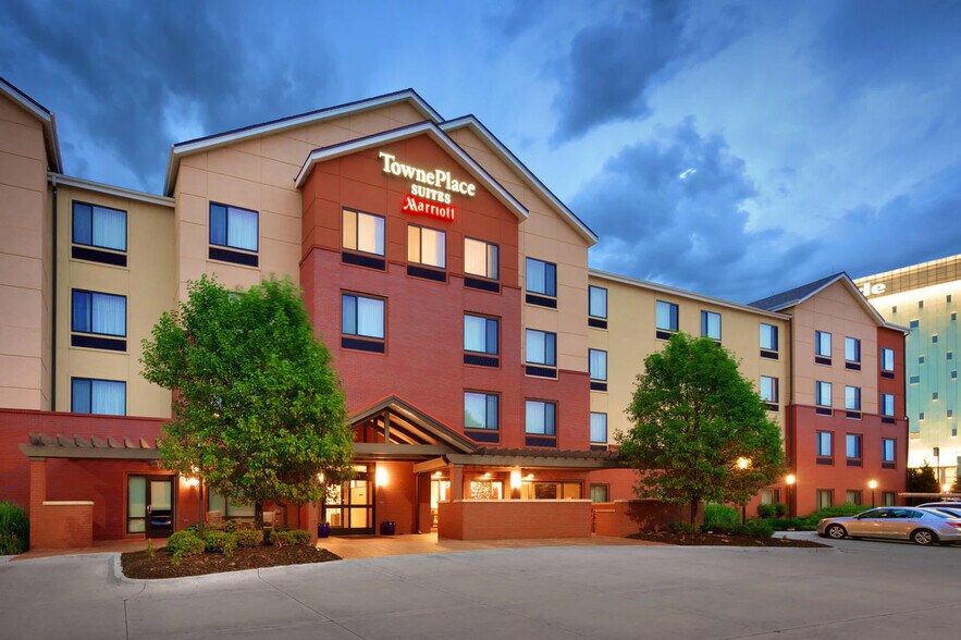 Primary Photo Of 10865 W Dodge Rd, Omaha Hotel For Sale
