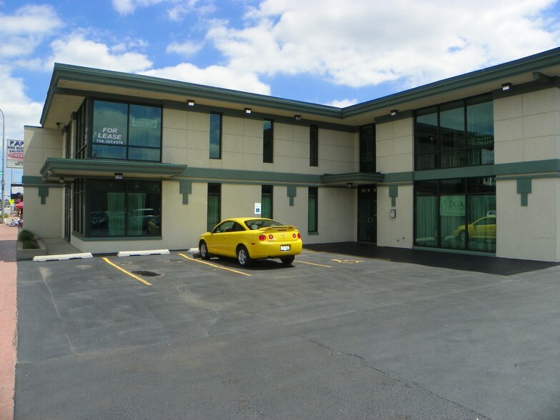 Primary Photo Of 3317-3319 W 95th St, Evergreen Park Medical For Lease