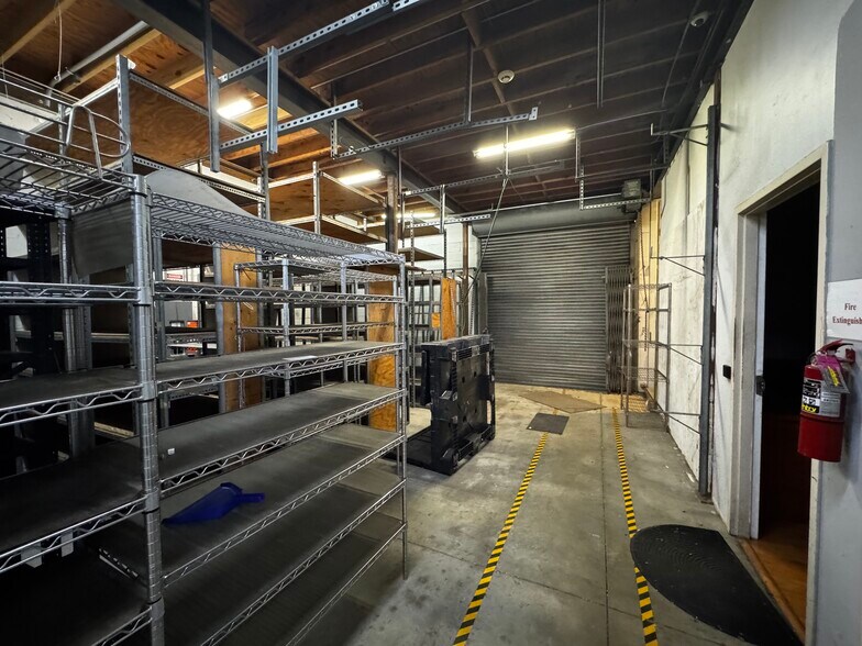 More Photos Of 6151 Pembroke Rd, Hollywood Freestanding For Lease
