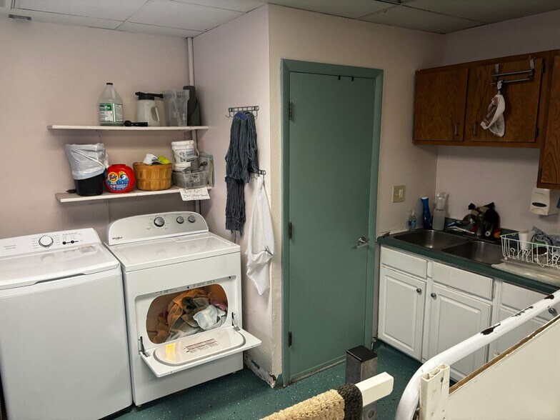 More Photos Of , Denver General Retail For Sale