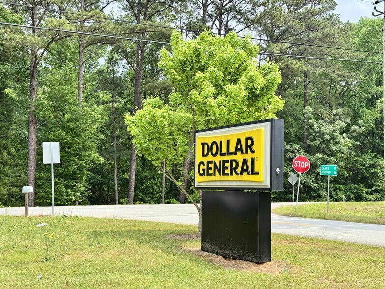 More Photos Of 6572 Washington Rd, Appling Freestanding For Sale