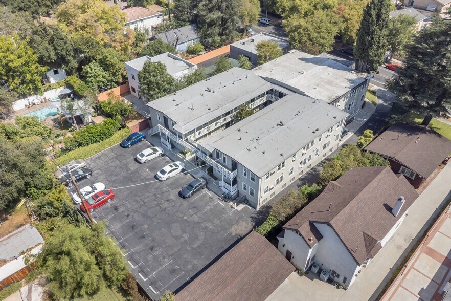 More Photos Of 1559 N Hill Ave, Pasadena Apartments For Sale