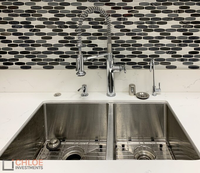 More Photos Of 22750 Hawthorne Blvd, Torrance Unknown For Lease