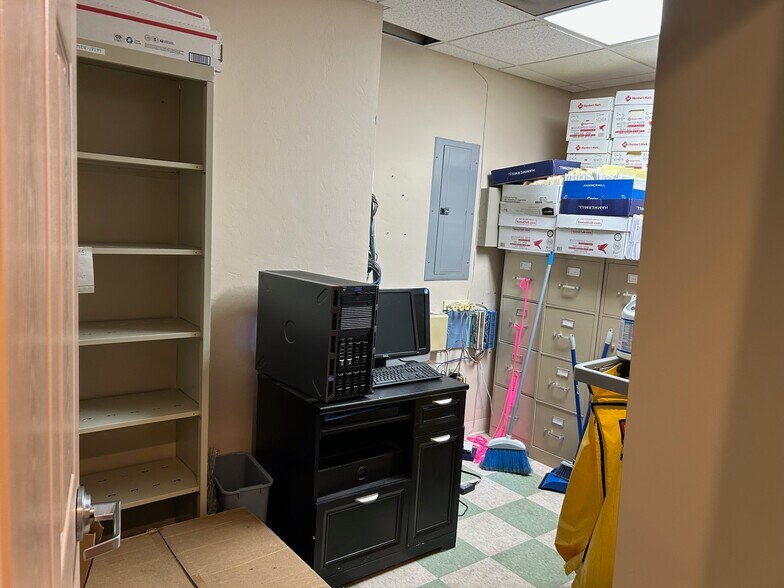 More Photos Of 1283 SW Sr-47, Lake City Medical For Lease