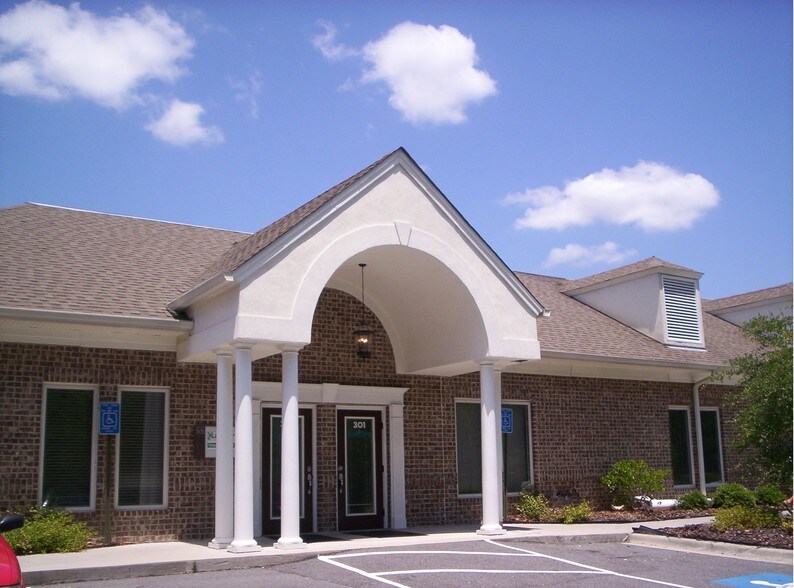 More Photos Of 107 Southern Blvd, Savannah Office For Lease