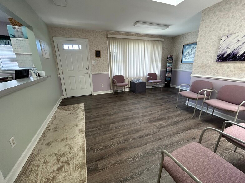 More Photos Of 1056 Harpersville Rd, Newport News Medical For Sale