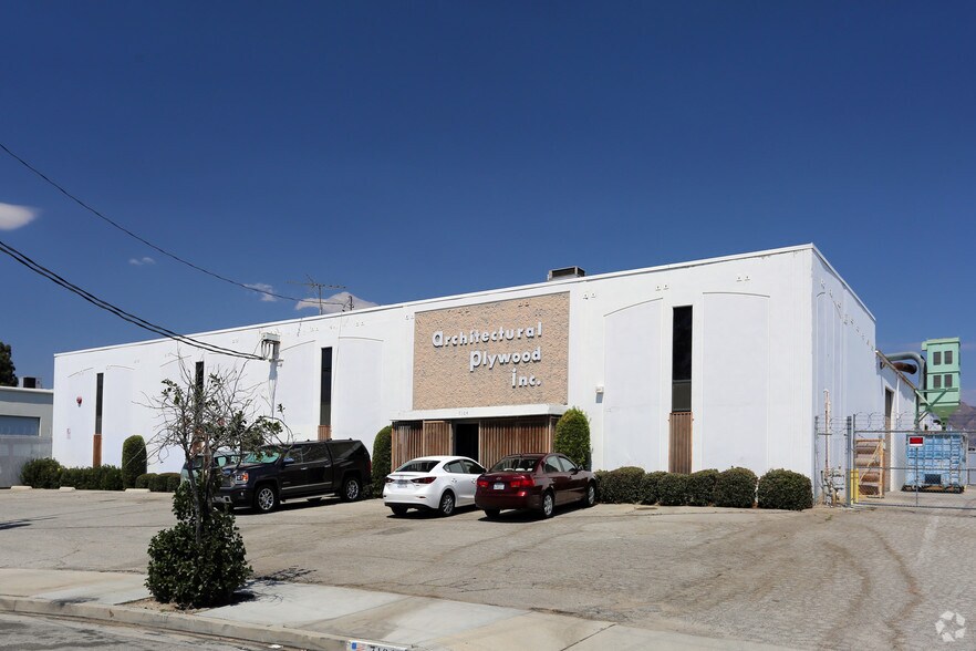 Primary Photo Of 7104 Case Ave, North Hollywood Warehouse For Sale
