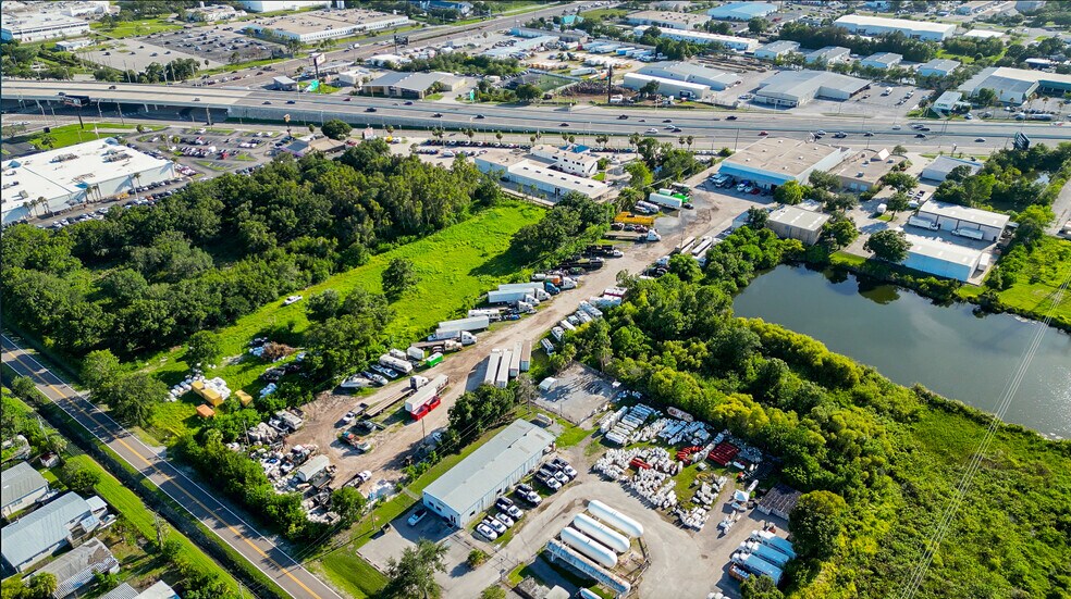 More Photos Of 13755 U.S. Highway 19 N, Clearwater Warehouse For Lease