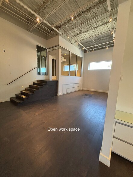 More Photos Of 4358-4362 Centergate St, San Antonio Loft Creative Space For Lease