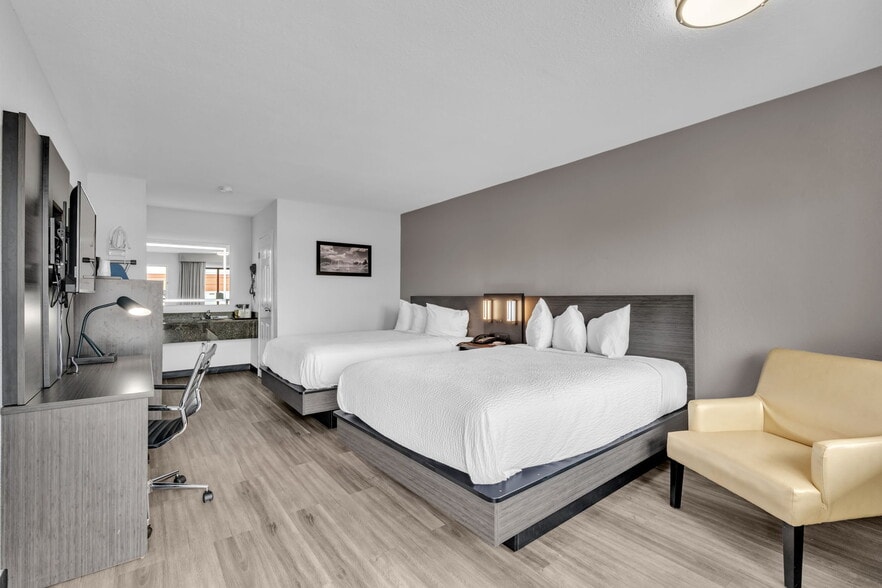 More Photos Of 962 Riverview Rd, Rock Hill Hotel For Sale