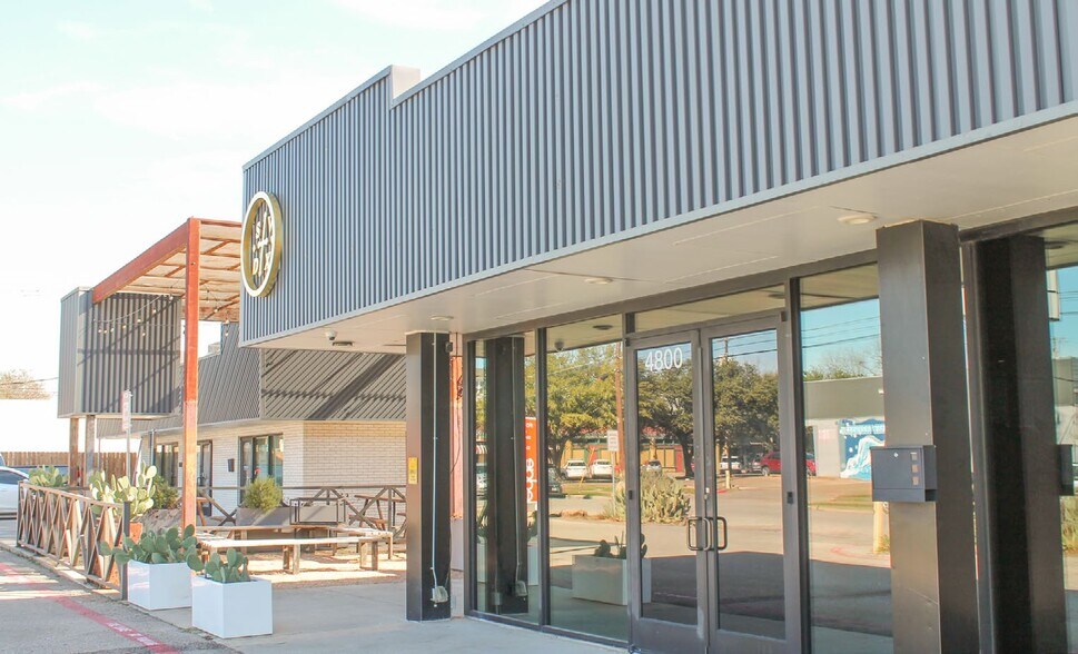 More Photos Of , Dallas General Retail For Sale